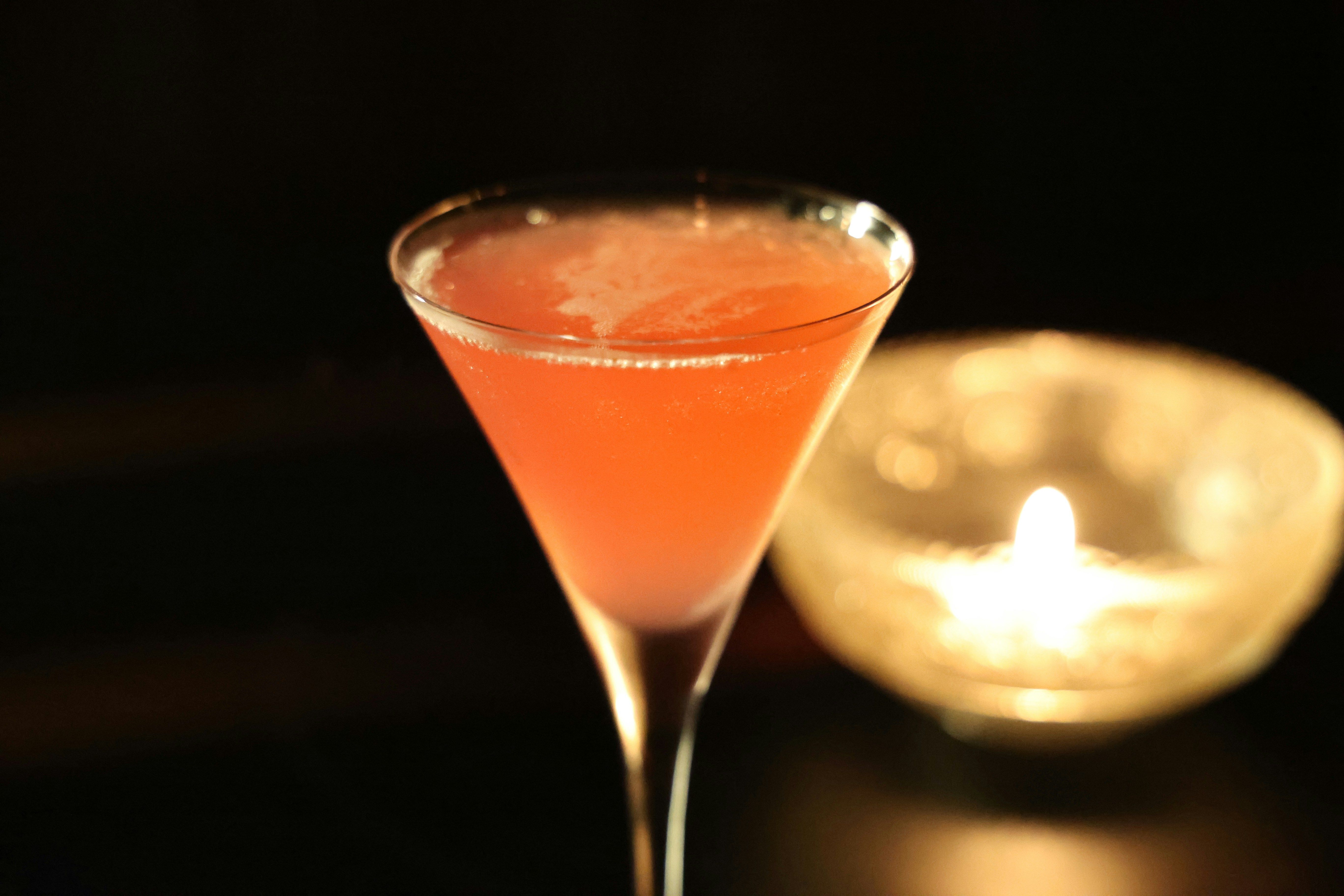 Cosmopolitan, un cocktail festivo dal colore natalizio